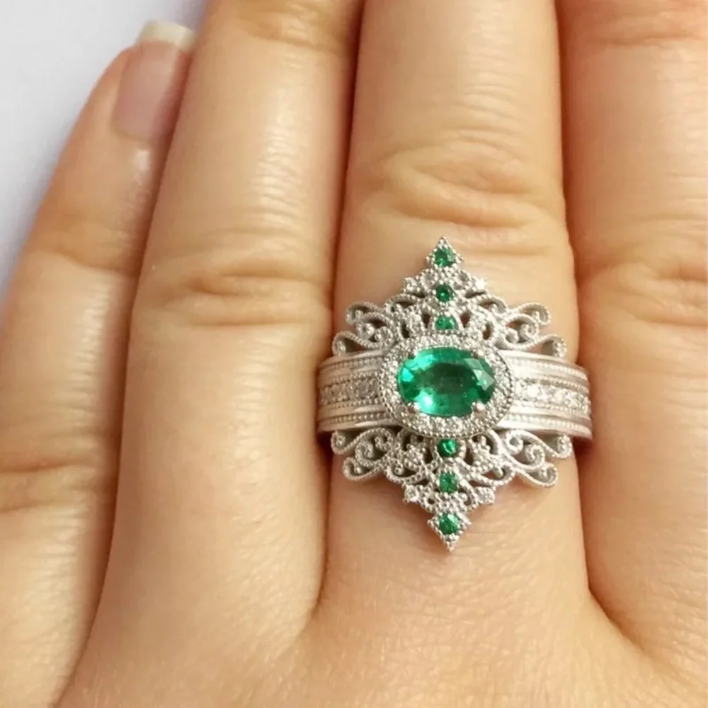 New Women’s 925 Silver Beautiful Diamond Emerald Ring - Picture 3 of 5